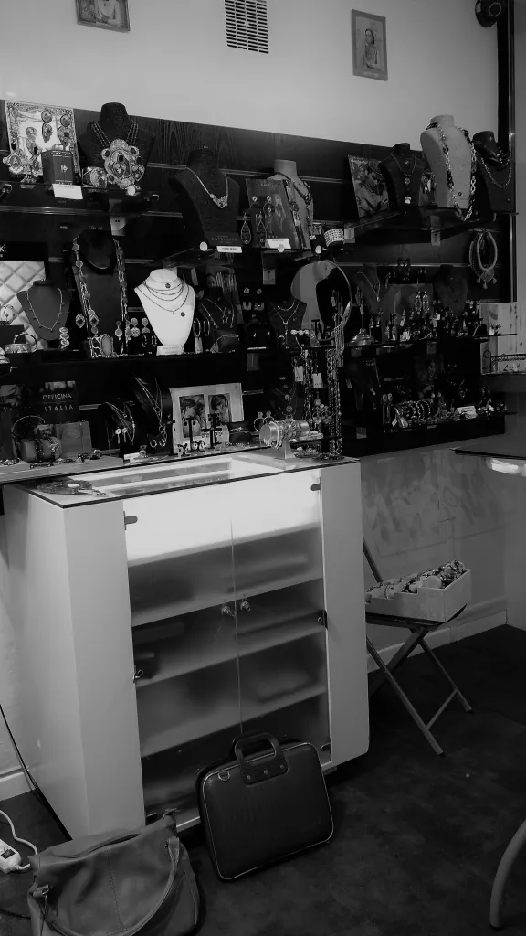 Bijouterie avant reprise deco